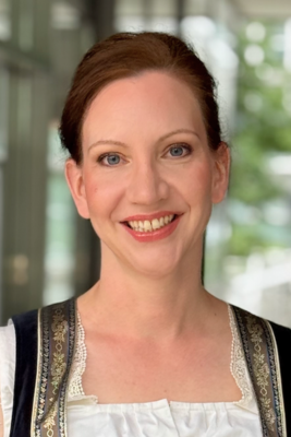 Portrait von Nina Meckel